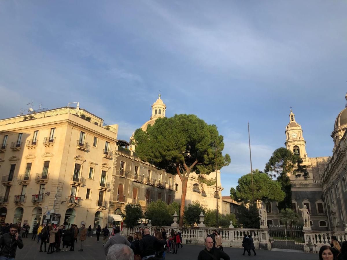 Вилла Sicily Wonderful Piazza Universita' Катания Экстерьер фото